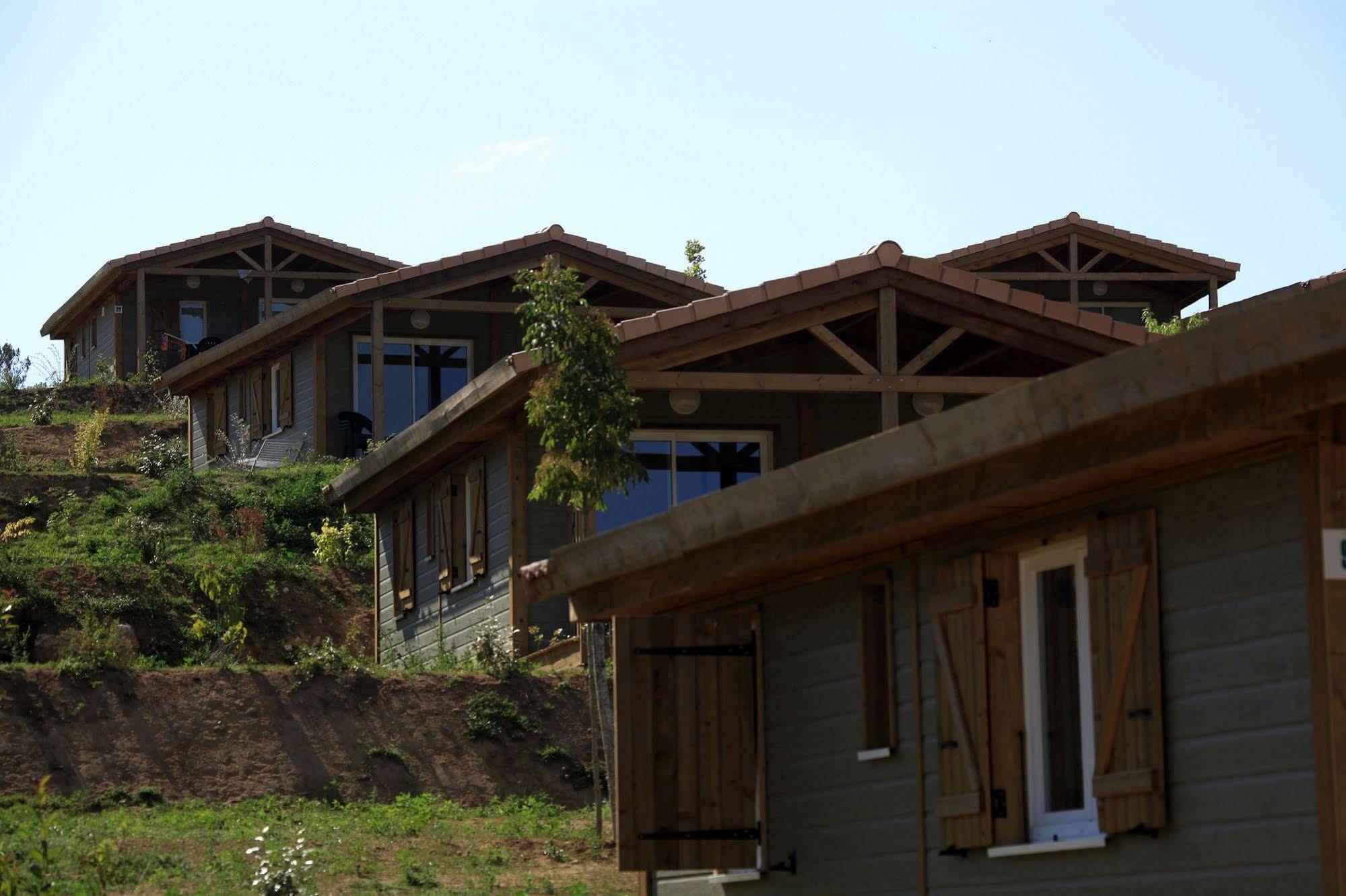 Terres De France - Les Hameaux De Pomette Hotel Marminiac ภายนอก รูปภาพ